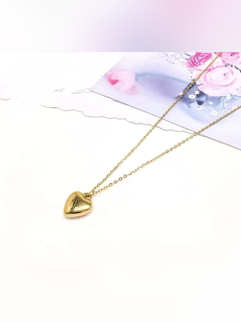 Classic Gold Heart Locket Necklace for Women stainless steel